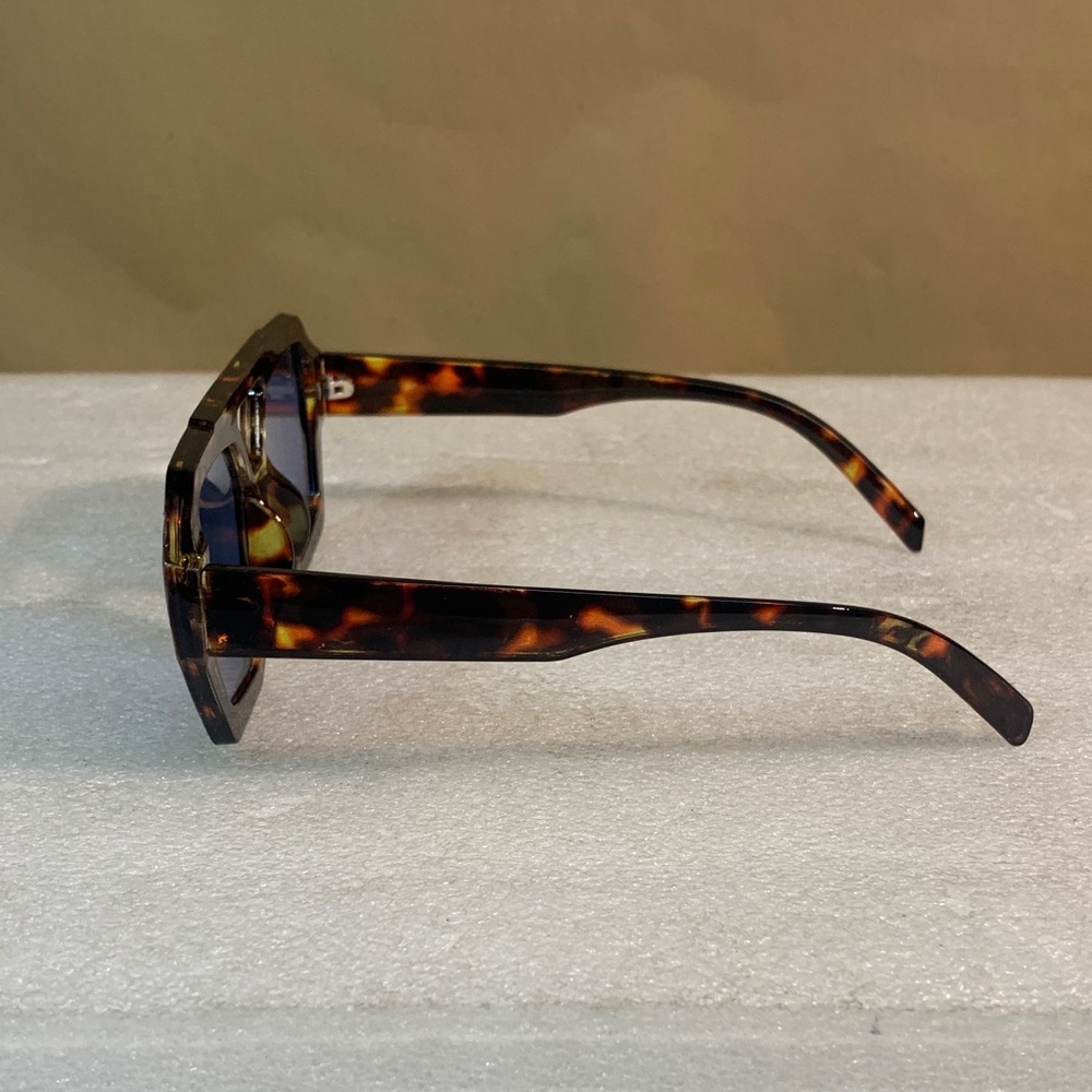 Tortoise Shell Sunglasses with Blue Lenses - Picture 3 of 6